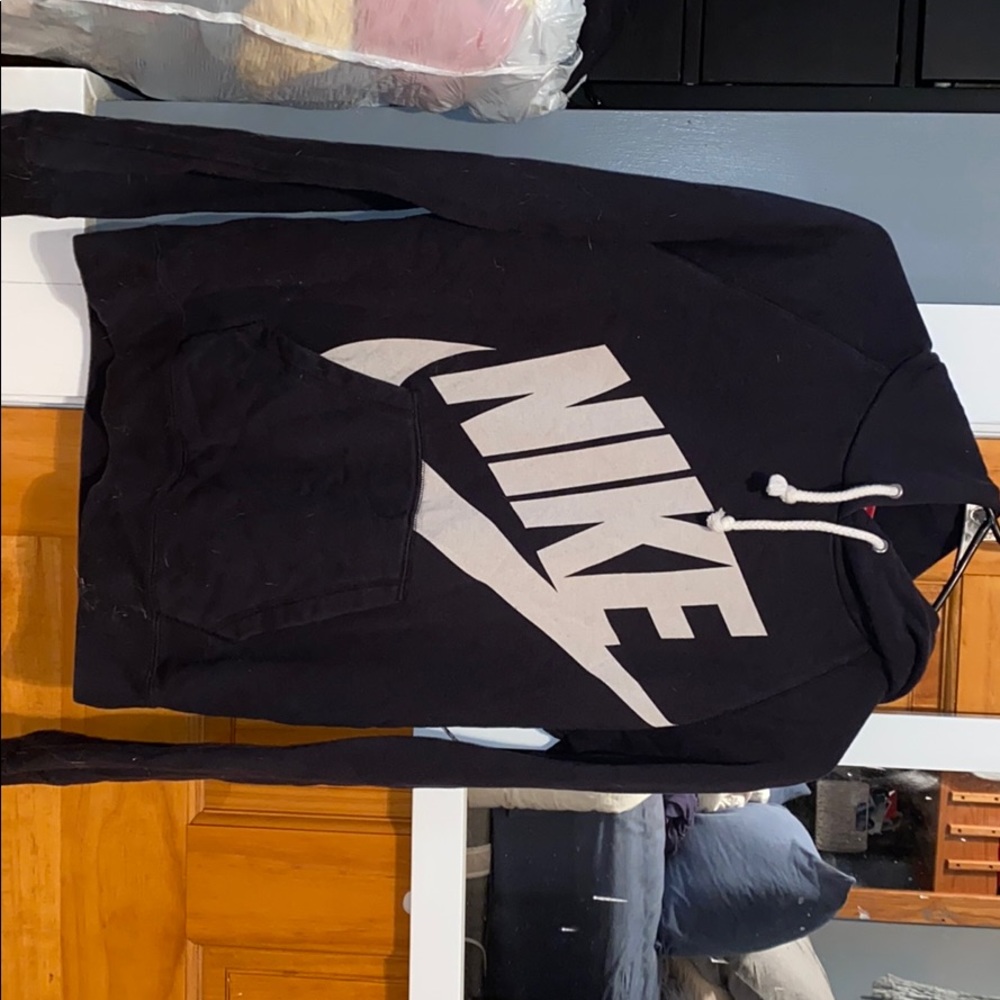 Nike sweat shirt